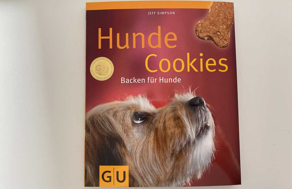 Cover des besprochenen Buchs Hunde Cookeis Backen für Hunde.