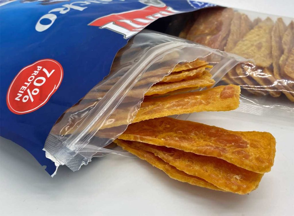 Rinti Hundesnack im wiederverschließbaren Beutel. Bleibt Lecker bis zum letzten Fleischstreifen. Mein Hund liebt es.